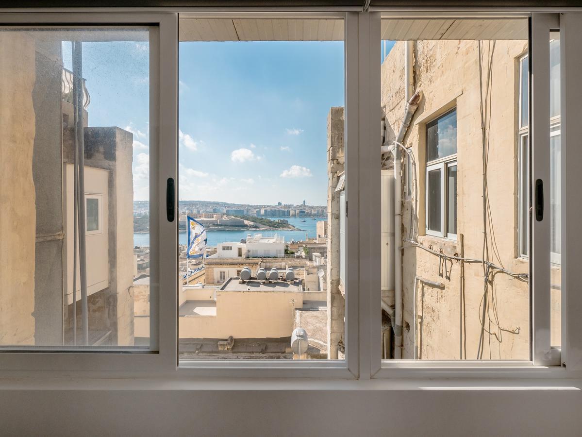 Valletta Cosmopolitan Bagian luar foto