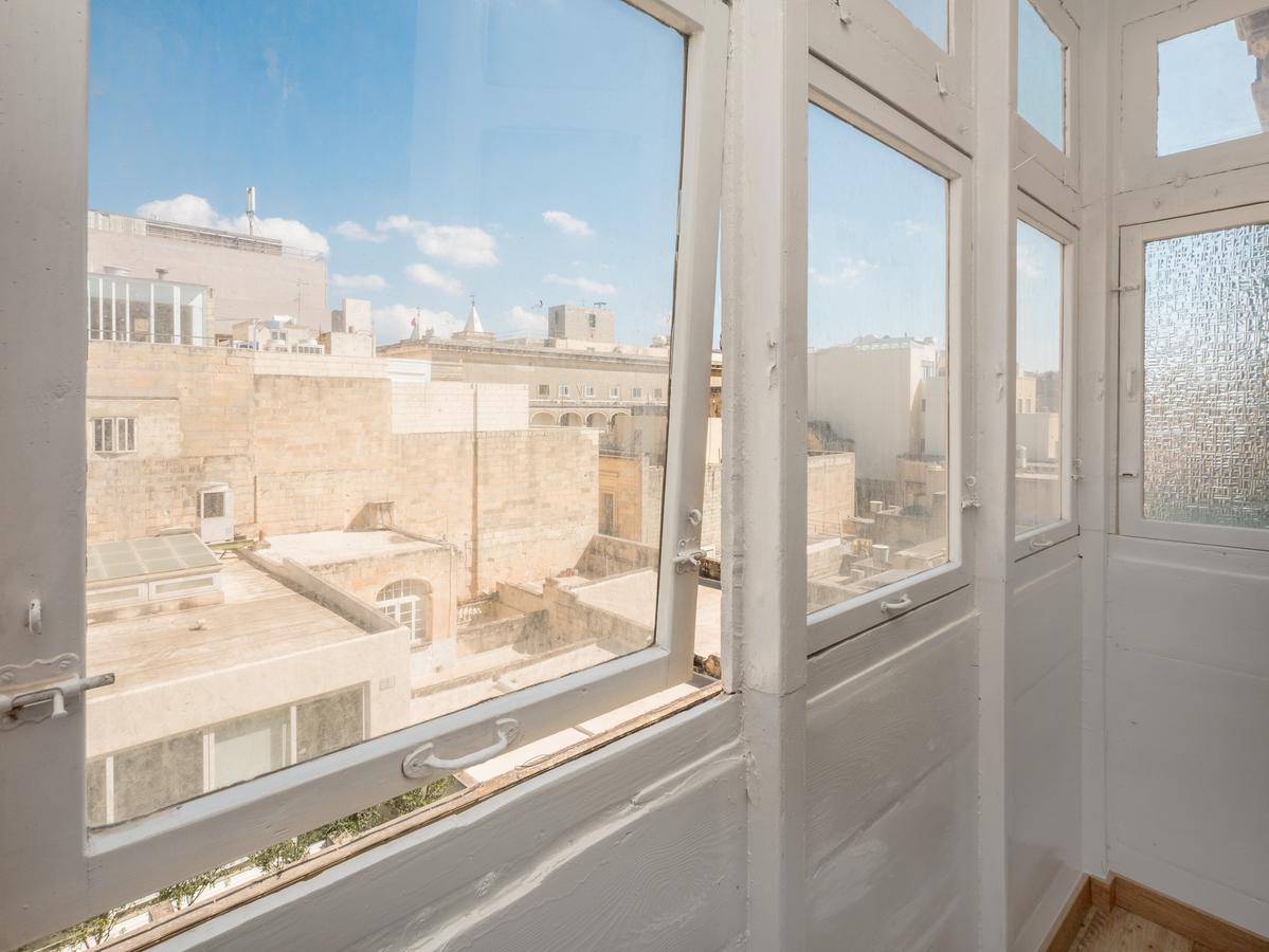 Valletta Cosmopolitan Bagian luar foto